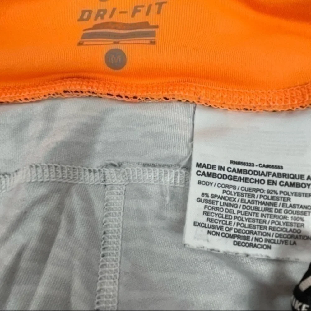 Nike Dri-Fit Women Cropped Leggings Medium | Black White Orange